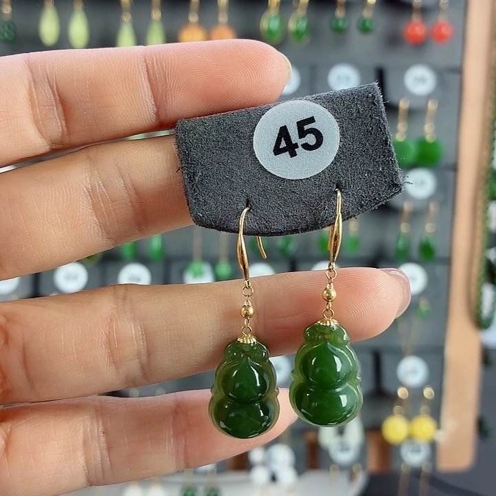 和田玉18K金镶嵌耳饰