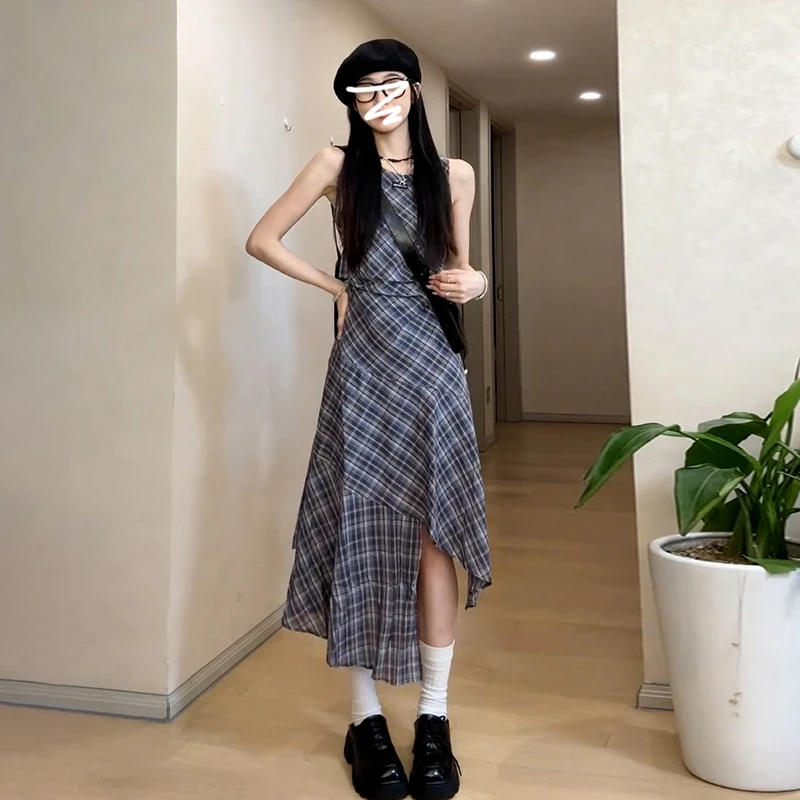 法式无袖不规则格子背心连衣裙子女夏季2025年新款小个子气质长裙