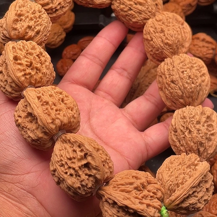 郭***纲吊坠文玩核桃3南疆石