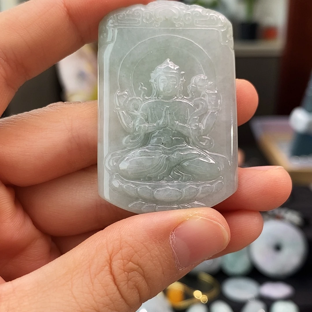 翡翠未镶嵌颈饰千手