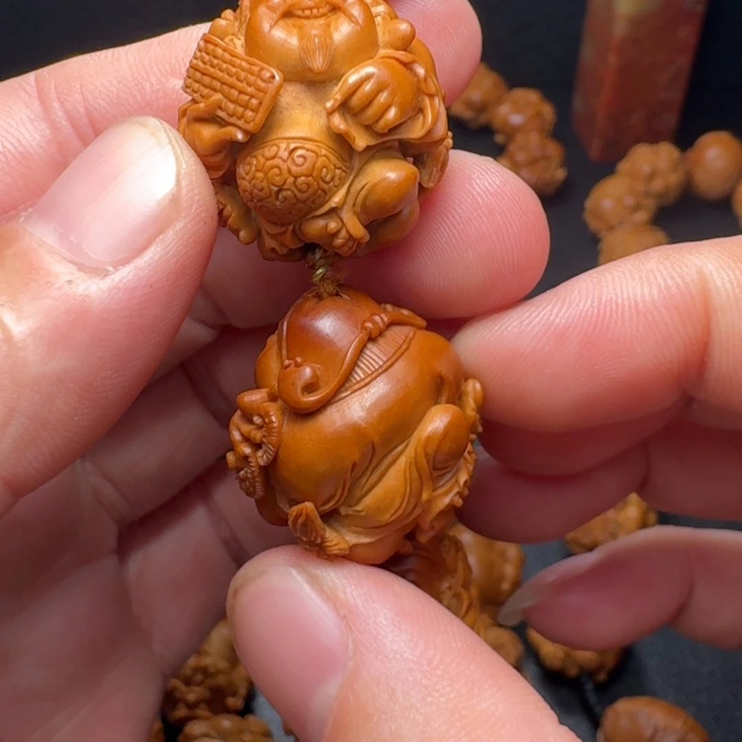 盏***抿手串/手链橄榄核财神