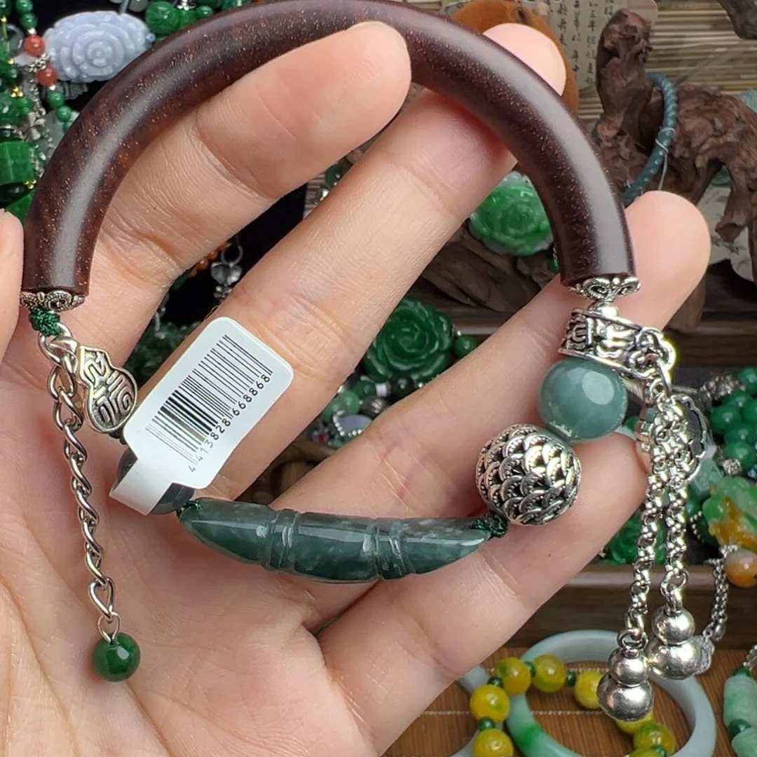 未镶嵌手链翡翠吊坠