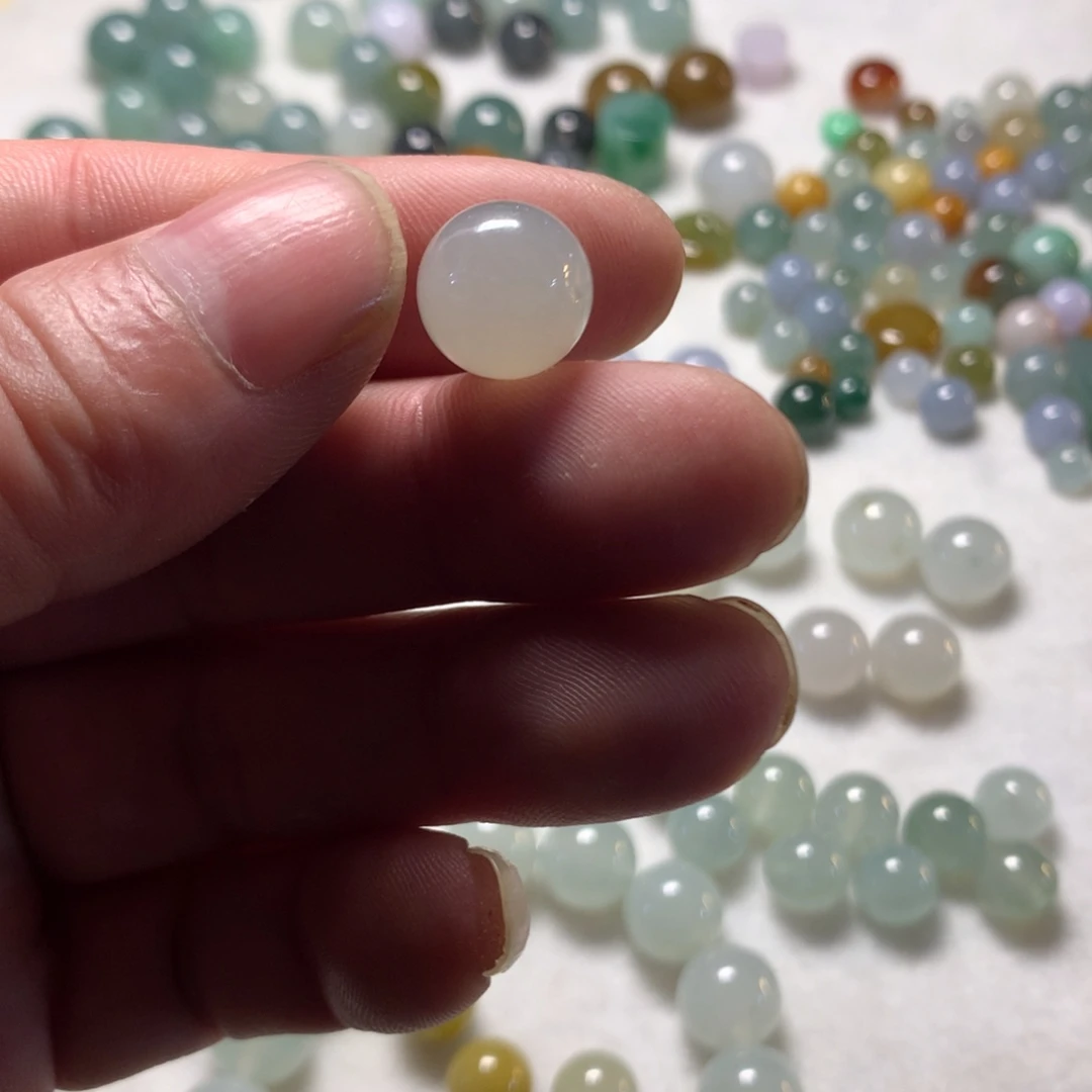 妍***妍翡翠散珠珠子一颗