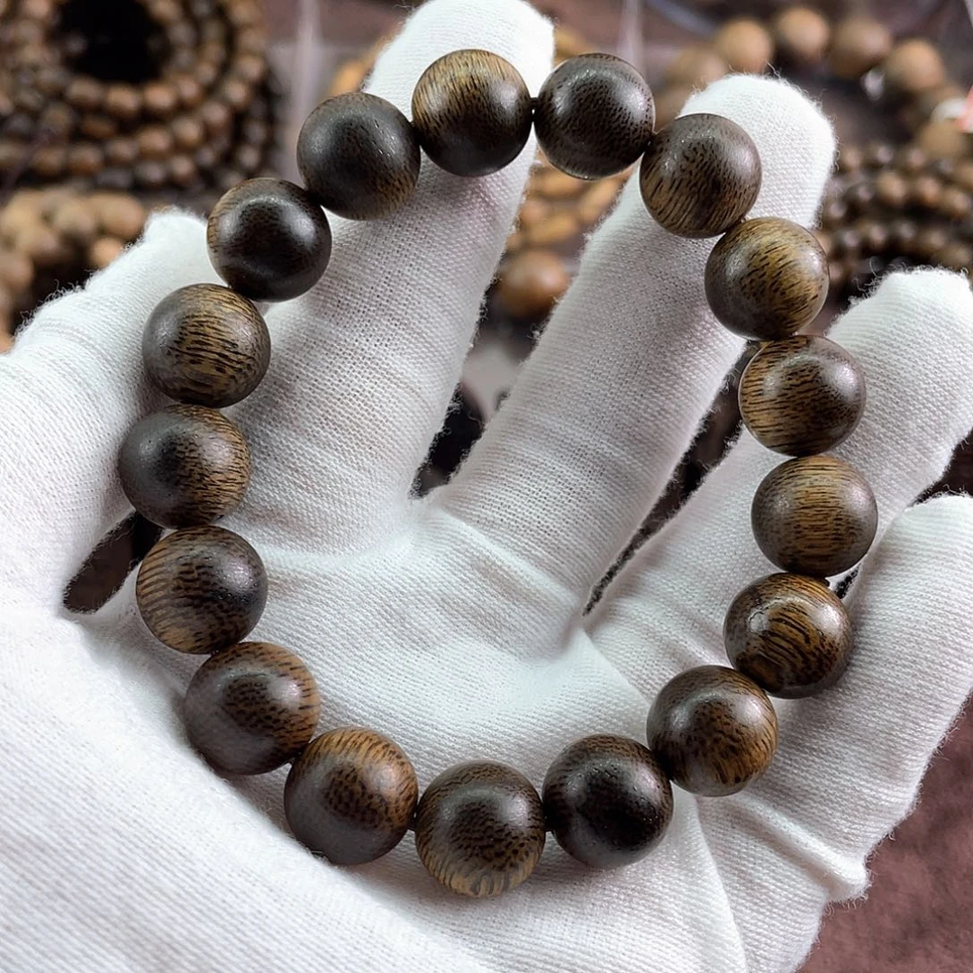 沉香手串感*越南芽庄白棋