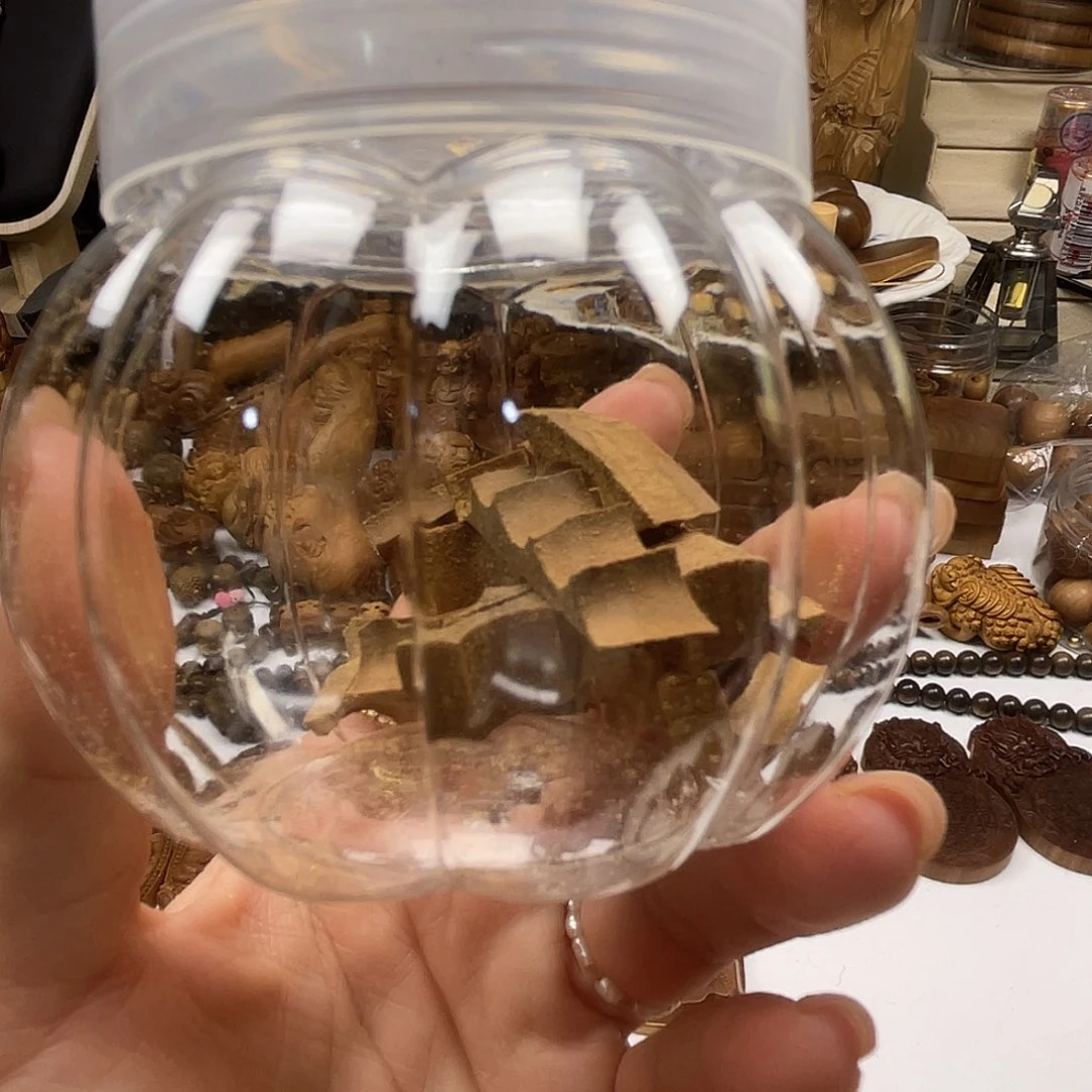 亦***予无事牌檀香木老山檀香碎料