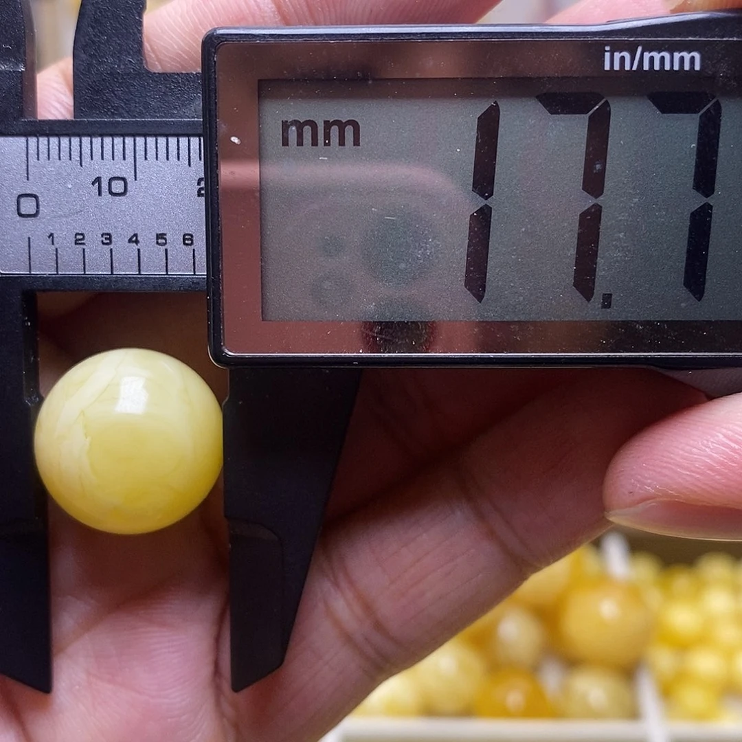 未镶嵌琥珀裸石蜜蜡圆珠