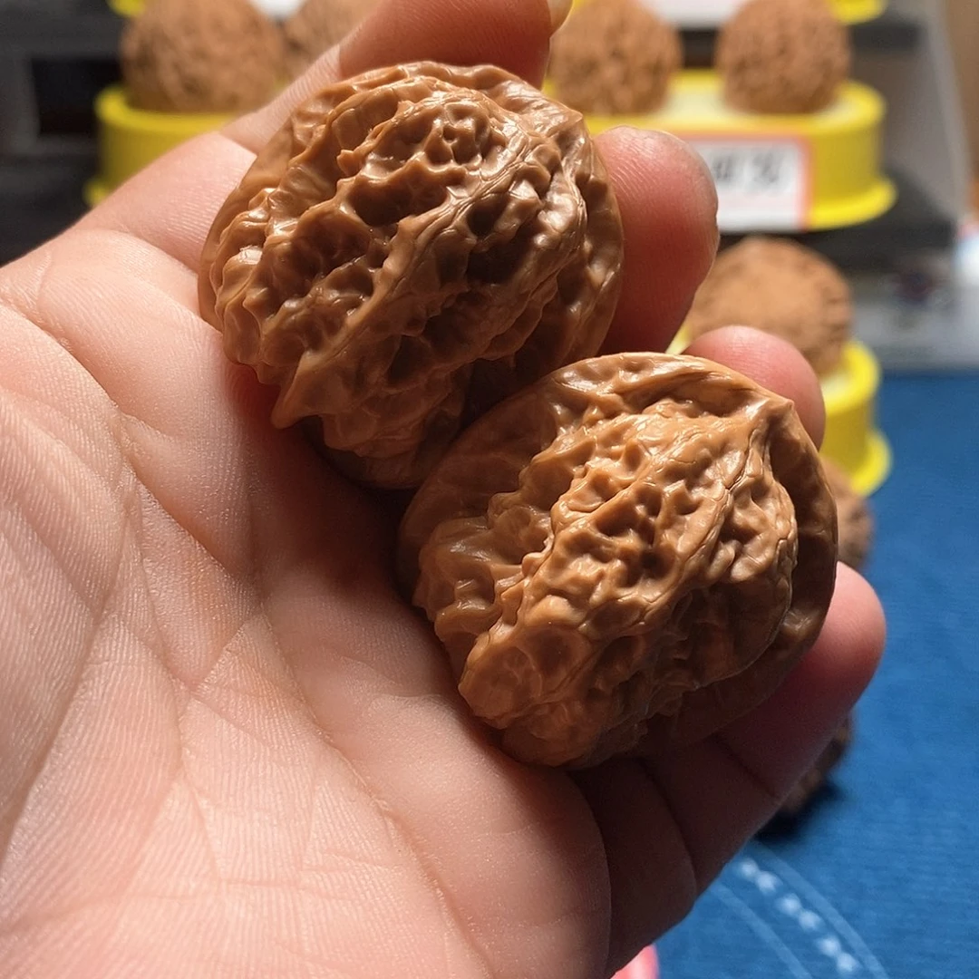 文玩核桃吊坠正****啊磐石修