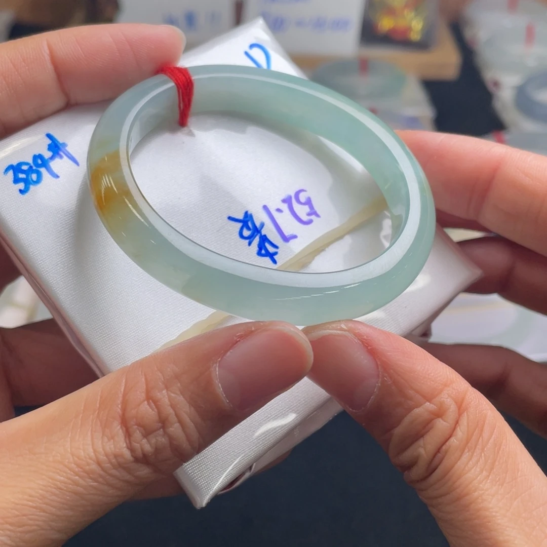 翡翠手镯未镶嵌52.7贵妃天然翡翠A货