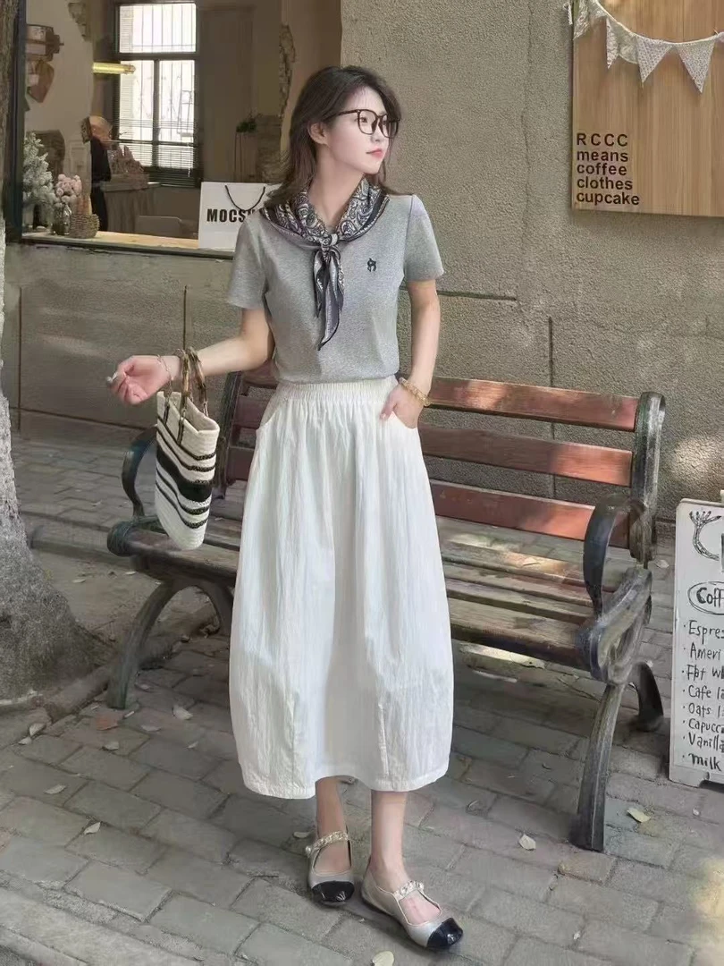 【慕妍专属】25112（衣长55裙长75）圆领刺绣短袖T恤+花苞裙两件套