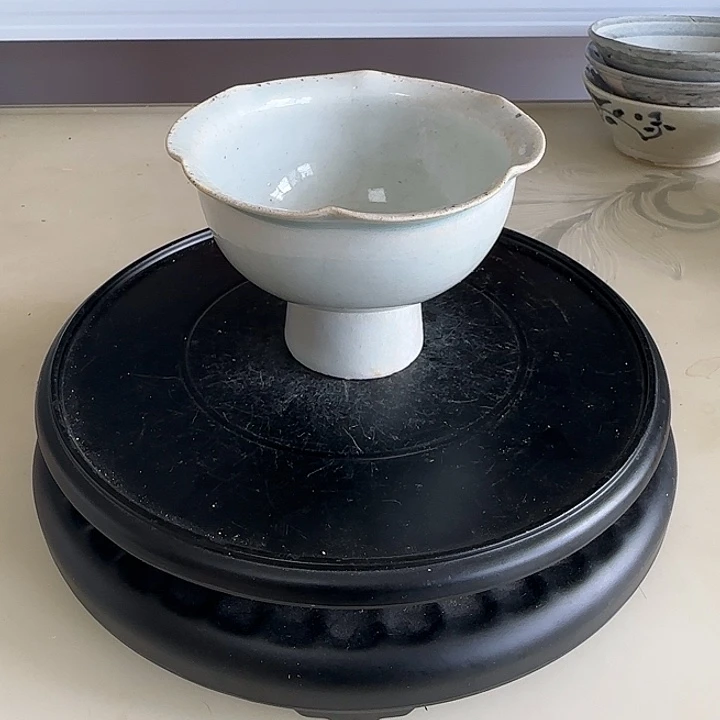骏***室一个青花罐子釉中彩