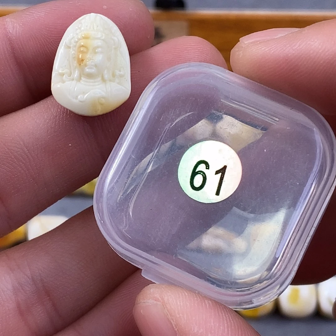 琥珀裸石未镶嵌微瑕