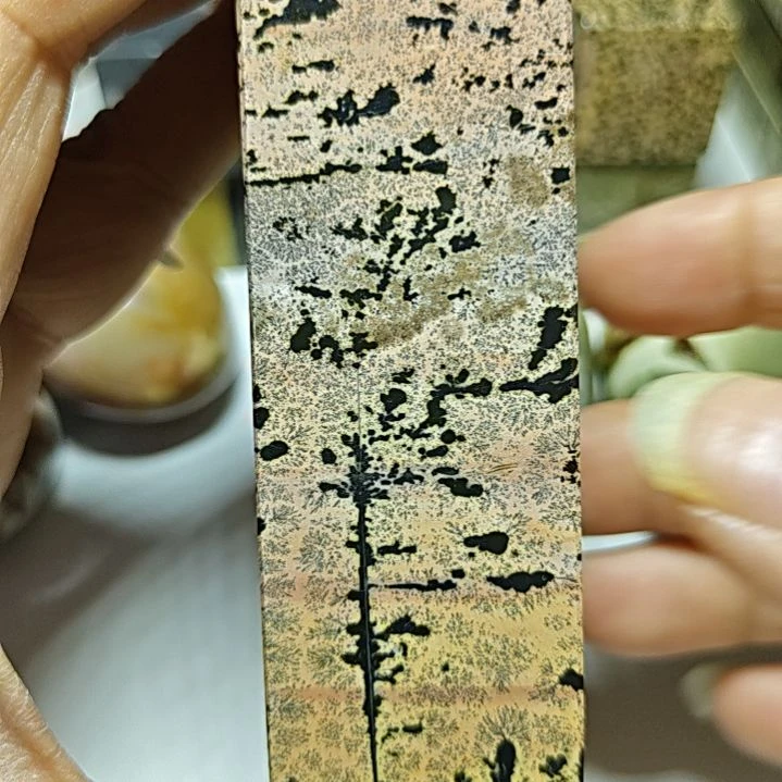 玛瑙/玉髓未镶嵌珠宝奇石