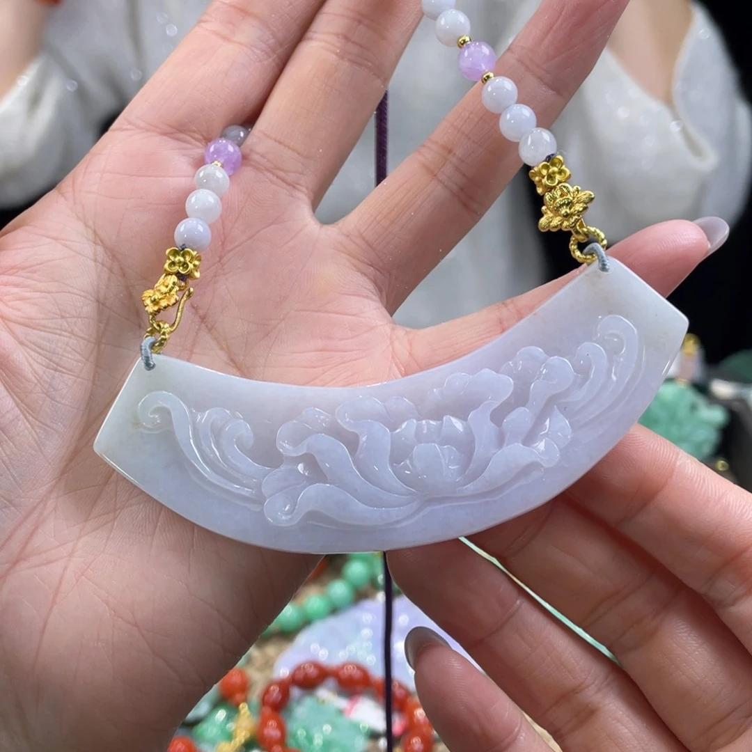 翡翠颈饰未镶嵌代编织
