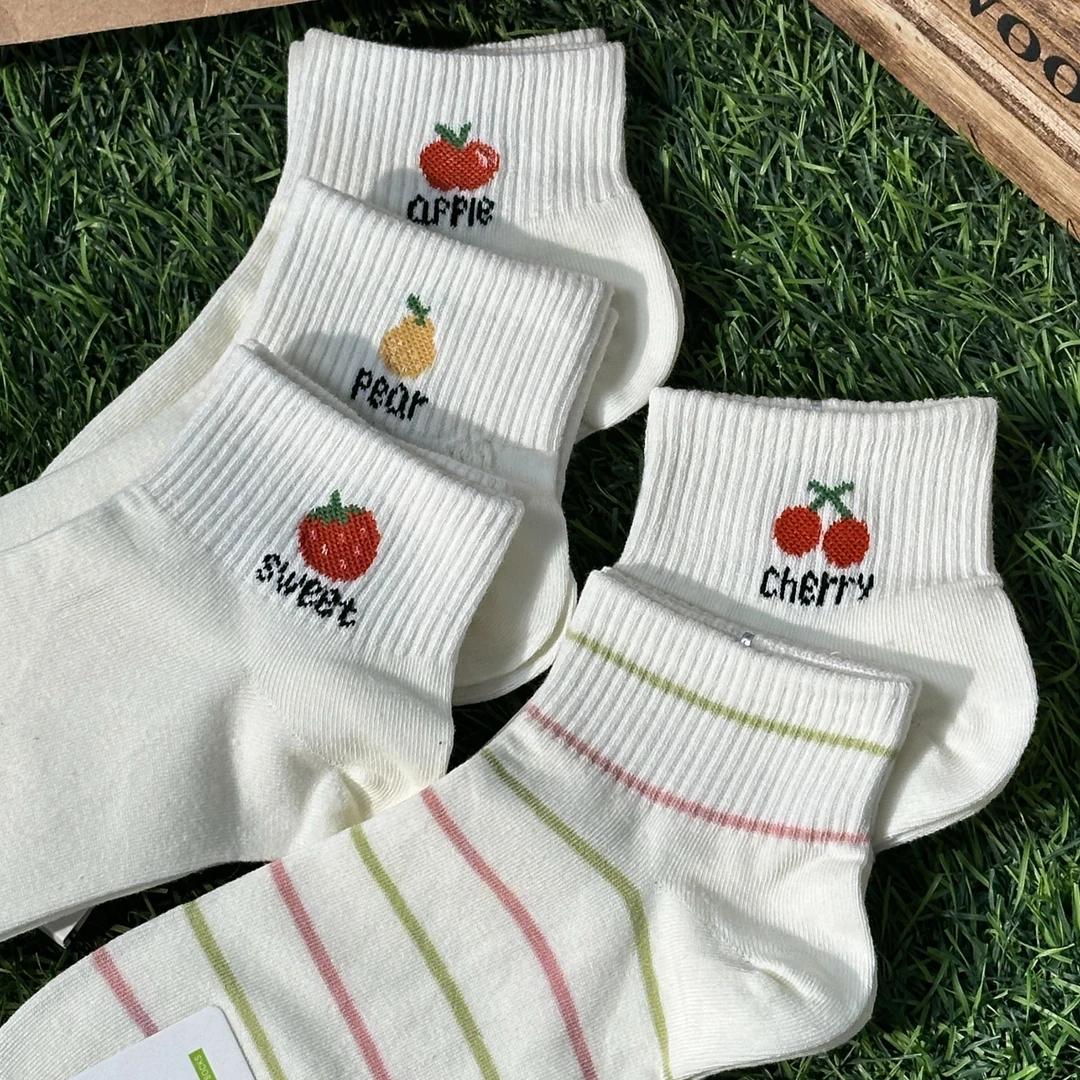 ins好看女士东夏袜子in