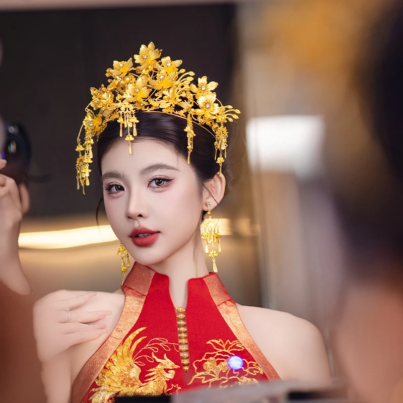 合金婚庆饰品 新娘中式金色爆款高级带流苏宫廷结婚华丽凤冠6018