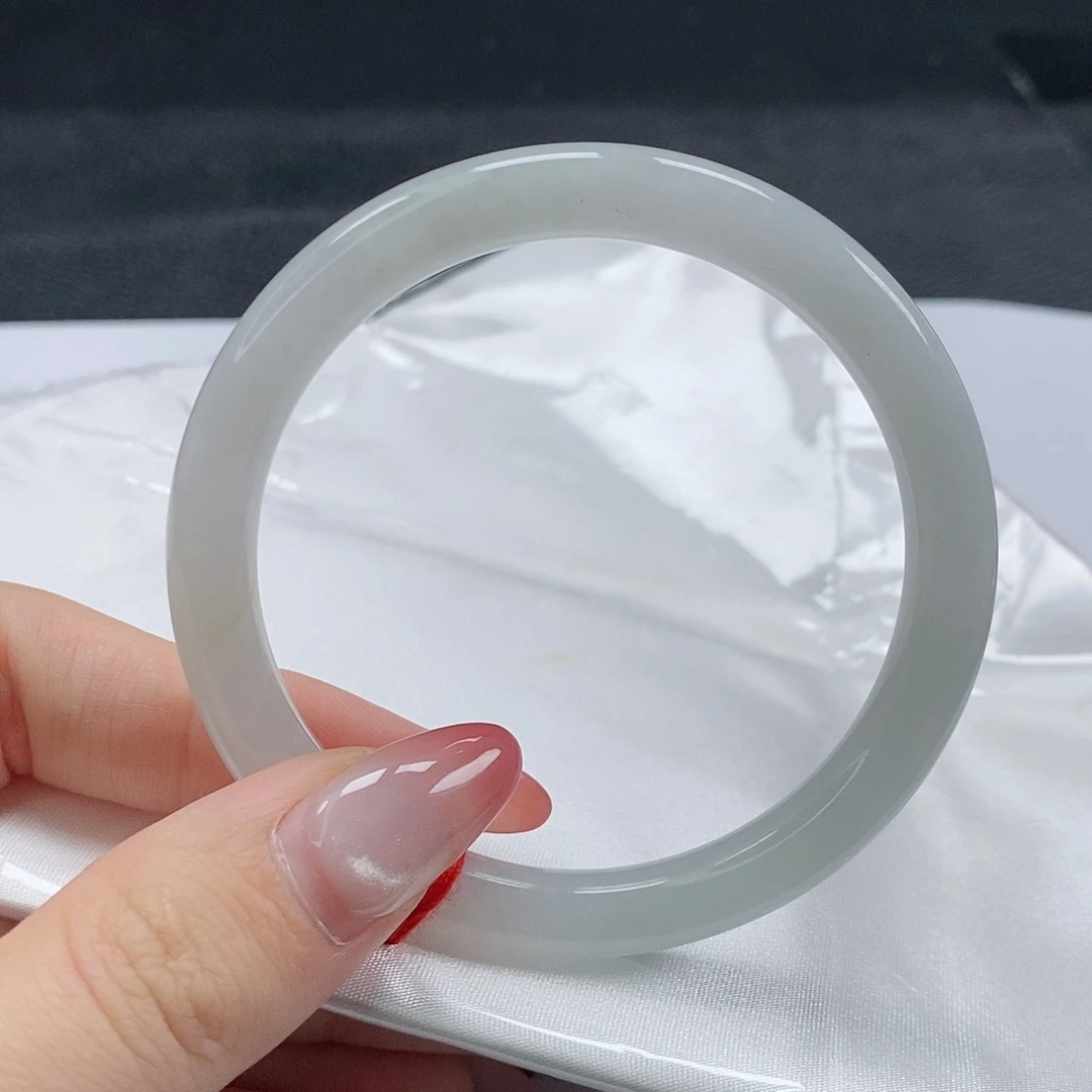 【闪购商品】翡翠手镯（圆镯）未镶嵌336号