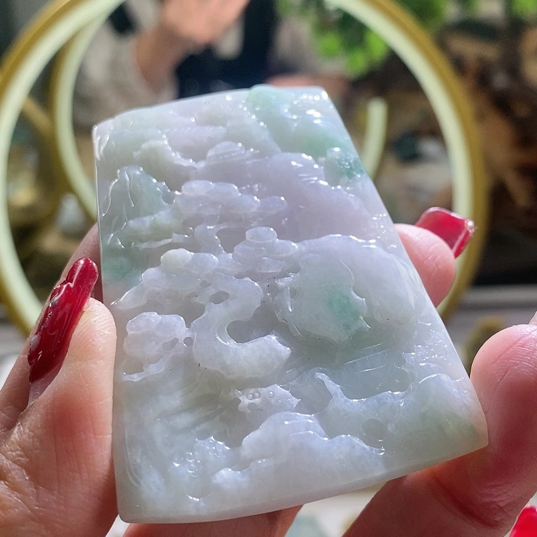 【闪购商品】翡翠颈饰未镶嵌山水