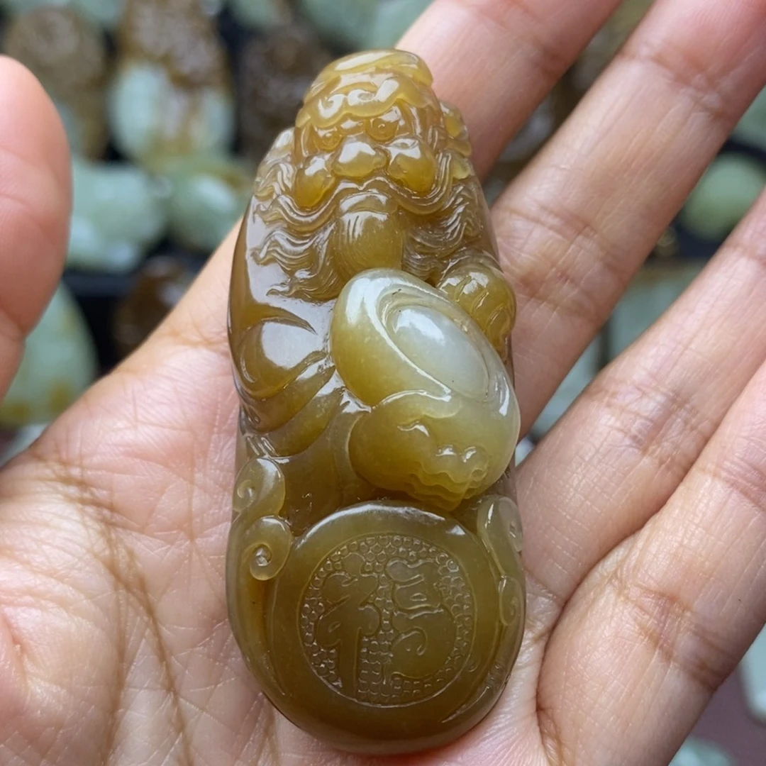 颈饰未镶嵌和田玉（糖玉）乾**缘