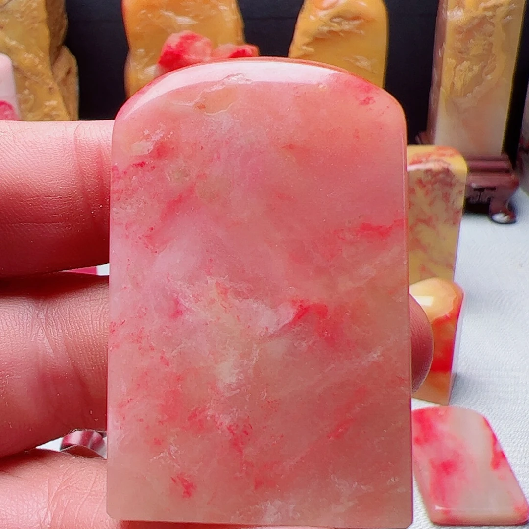 巴林鸡血石鸡血石平安无事牌