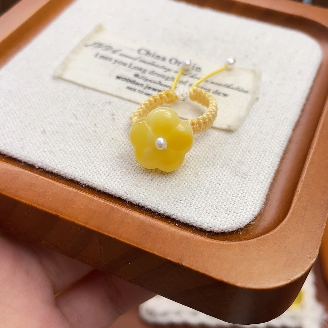 琥珀未镶嵌珠宝奇石小花