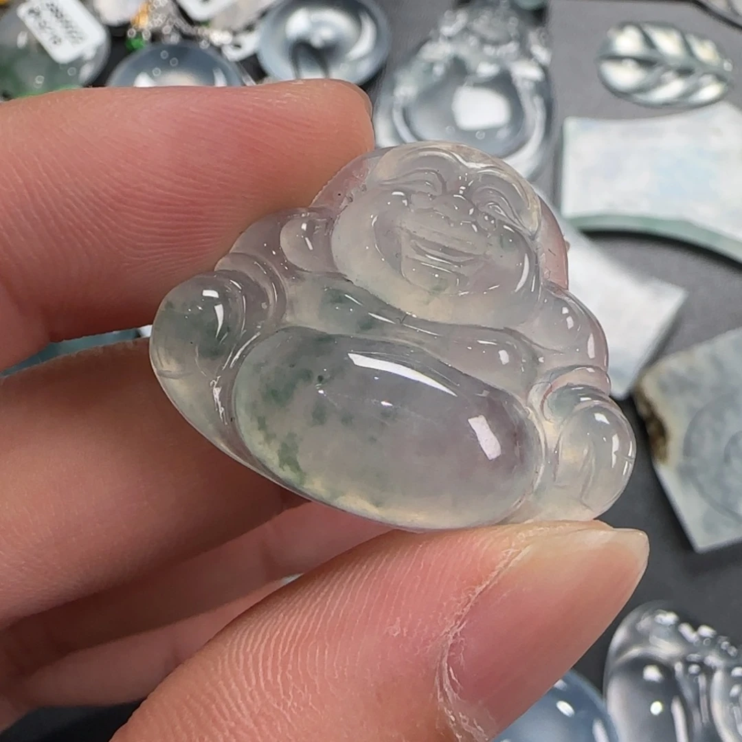 翡翠未镶嵌颈饰