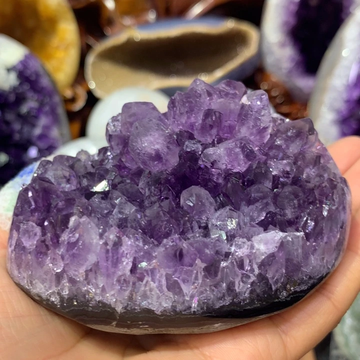 水晶大型摆件（非配饰）未镶嵌