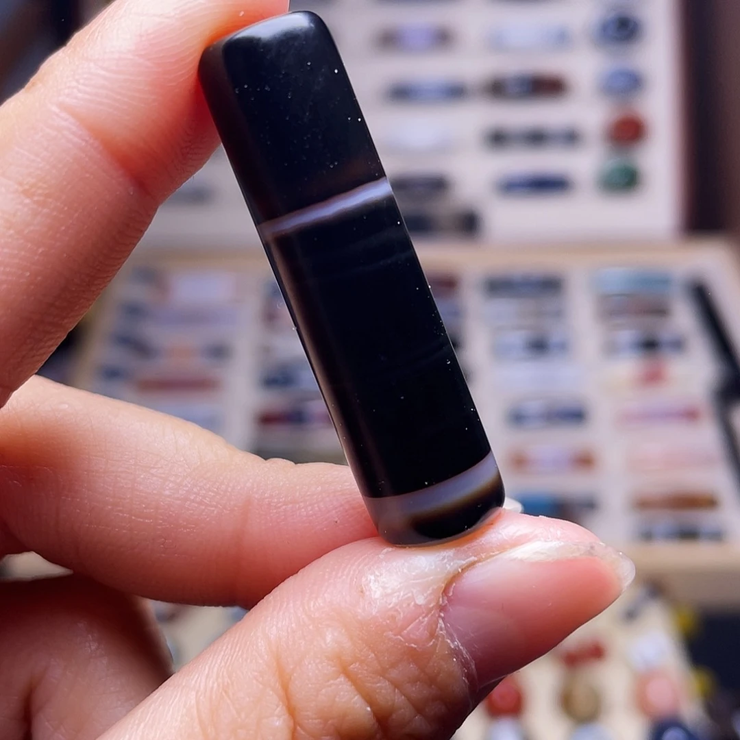 未镶嵌玛瑙/玉髓珠宝奇石