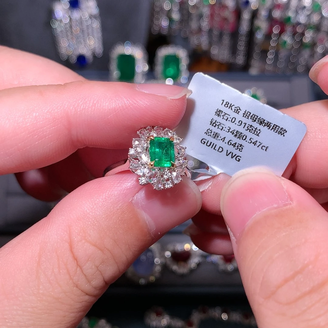 【闪购商品】祖母绿戒指18K金镶嵌