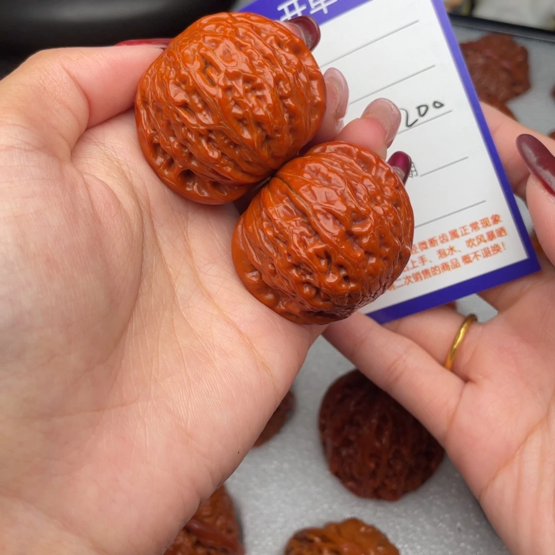 桃核把件40铁锤200