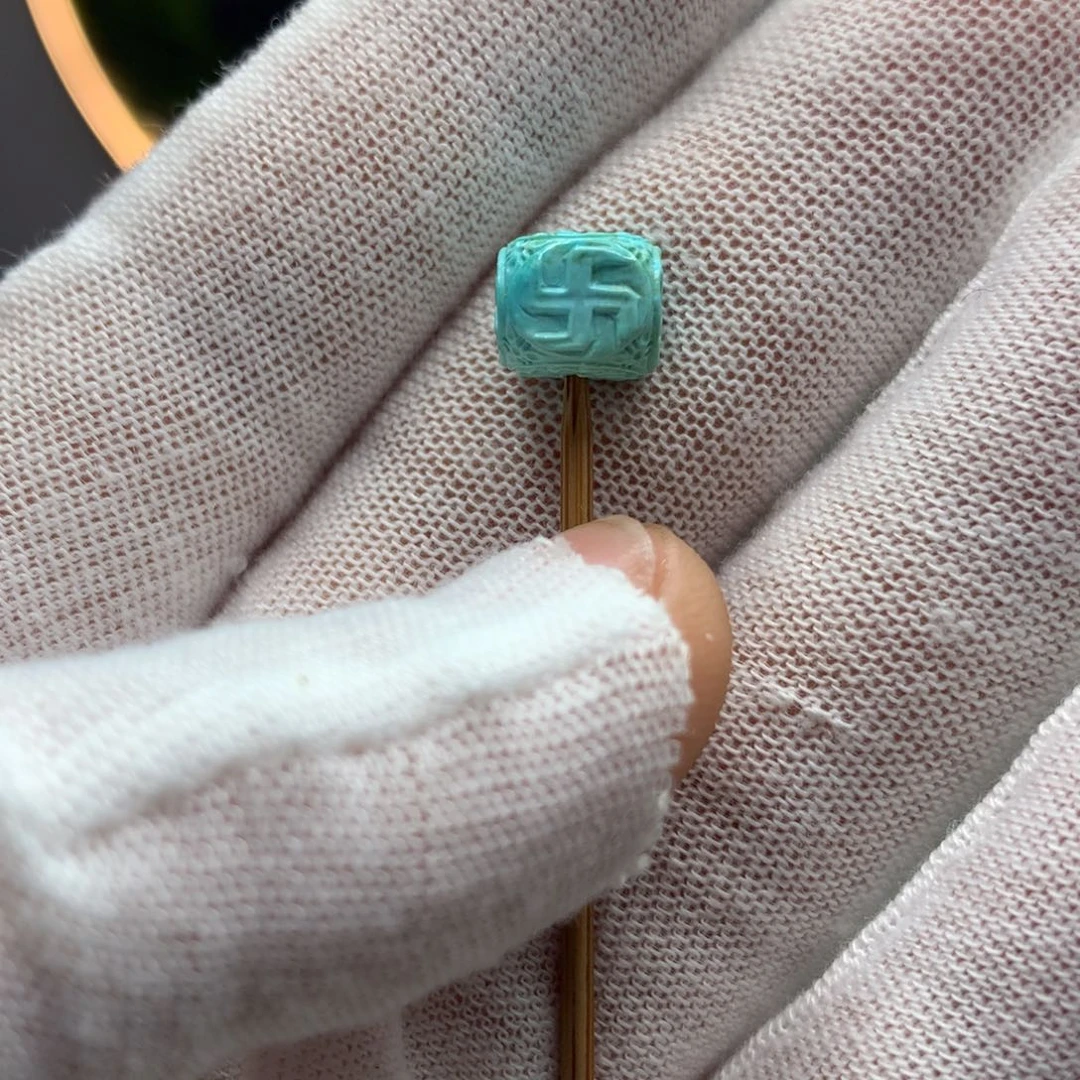 绿松石挂件未镶嵌