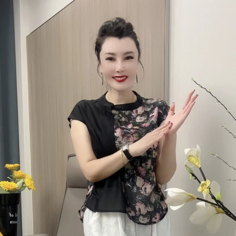 3197时尚宽松型镂空薄款纽扣轻职风常规碎花中老年女装复古国风