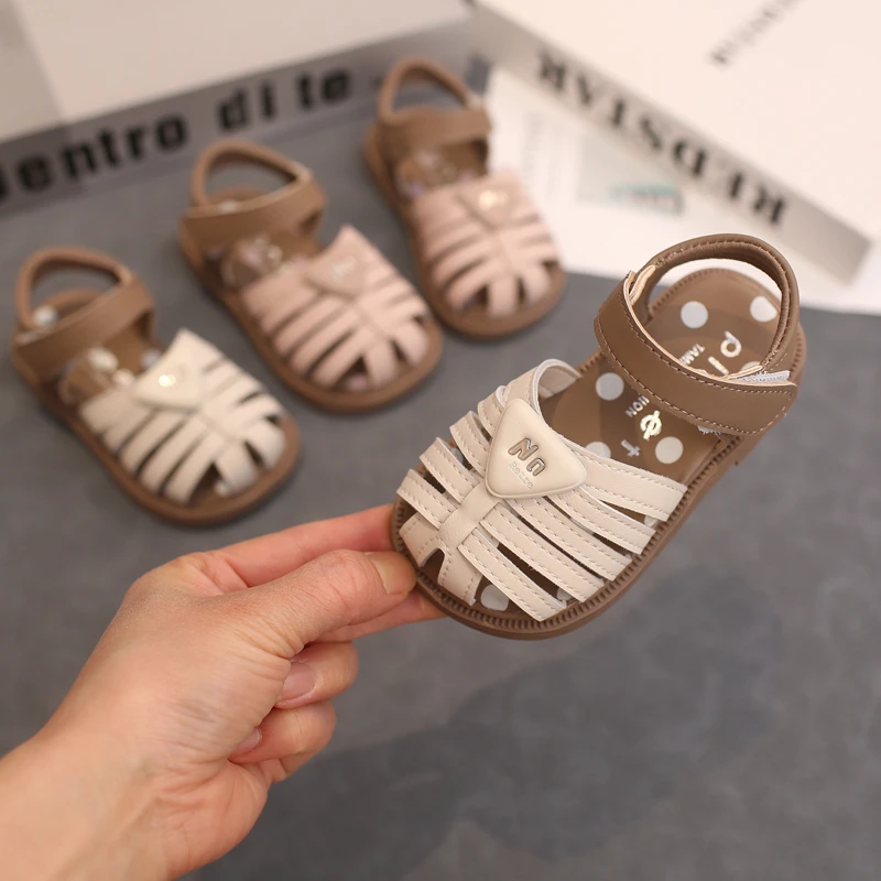 宝宝鞋子女夏季新款凉鞋1-2-3岁软底学步鞋婴幼儿防滑透气学步鞋