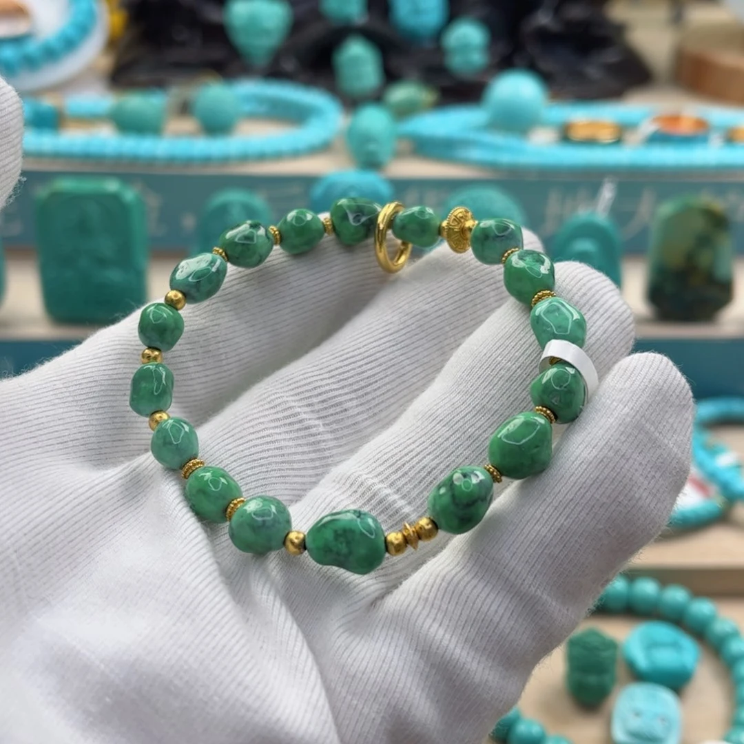 绿松石配饰未镶嵌