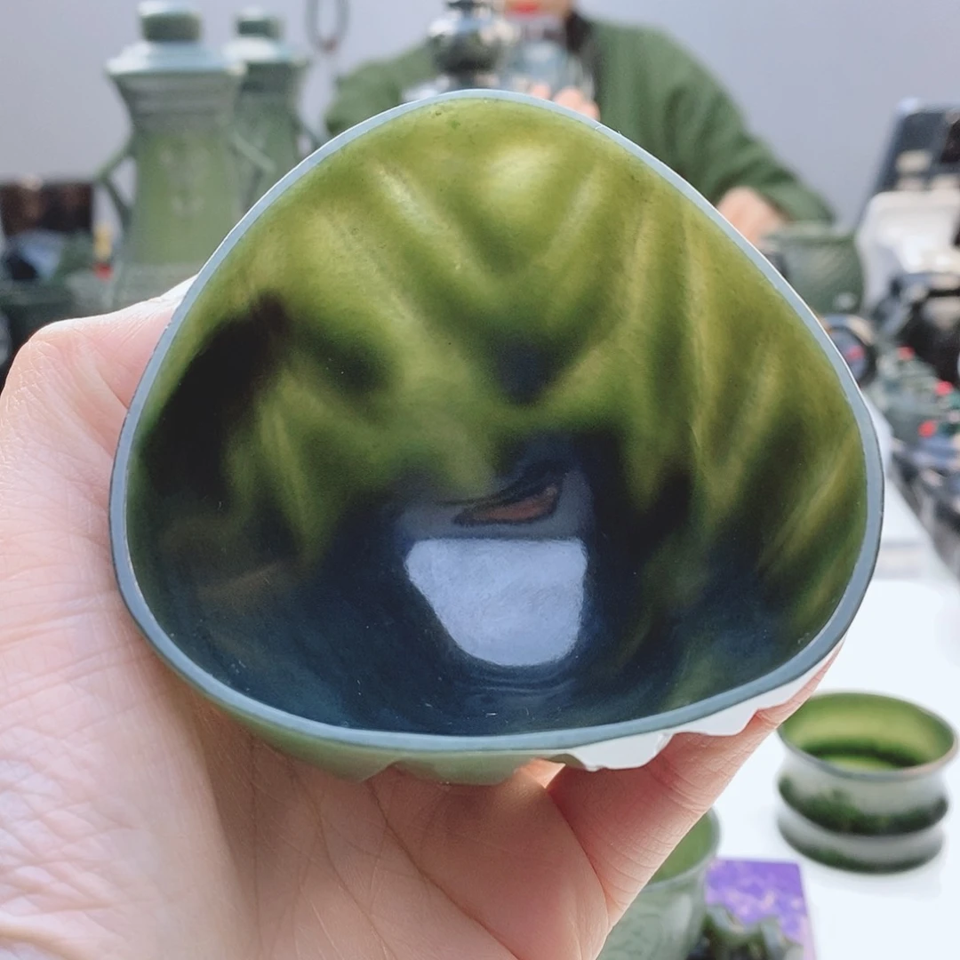 和田玉（青玉）把件未镶嵌微瑕