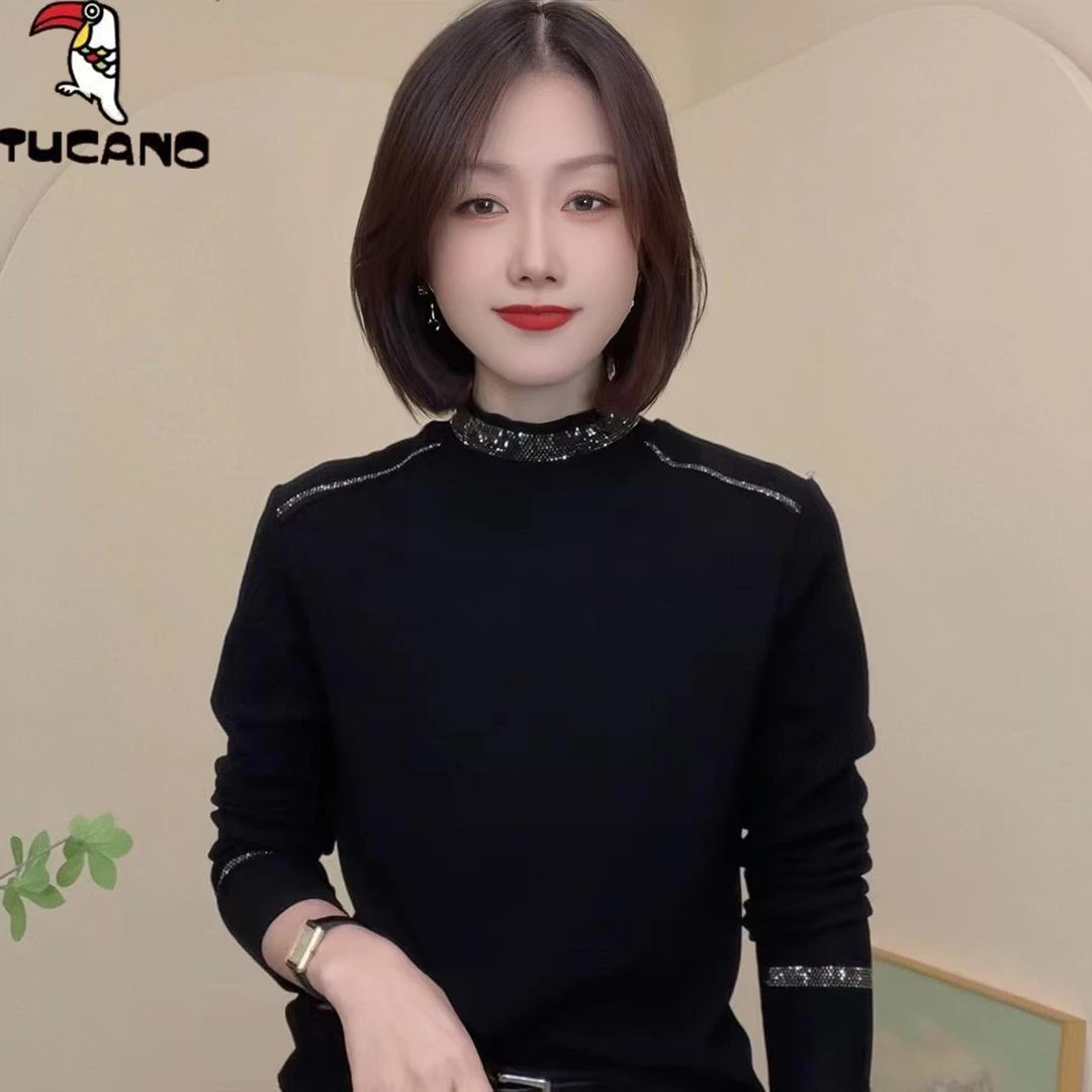 啄木鸟秋季新款纯色烫钻时尚气质设计感T恤显瘦休闲长袖打底衫