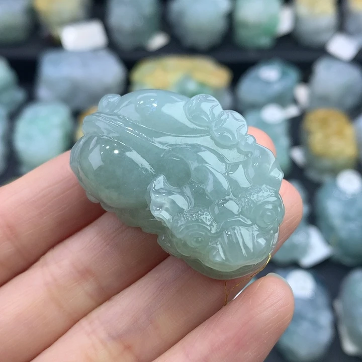 翡翠未镶嵌颈饰天然缅甸A货翡翠貔貅吊坠