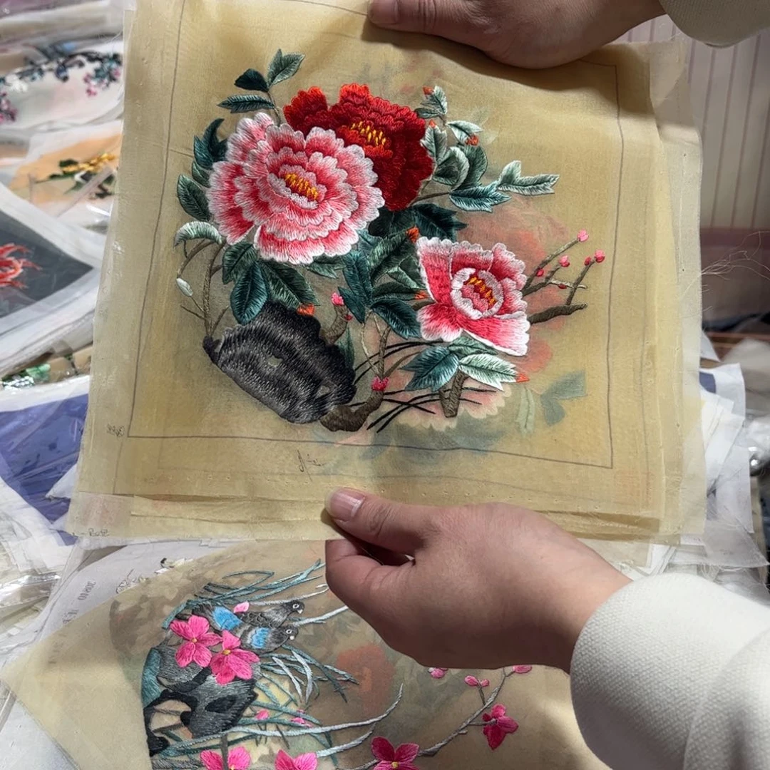 刺绣纯手工制作的一款