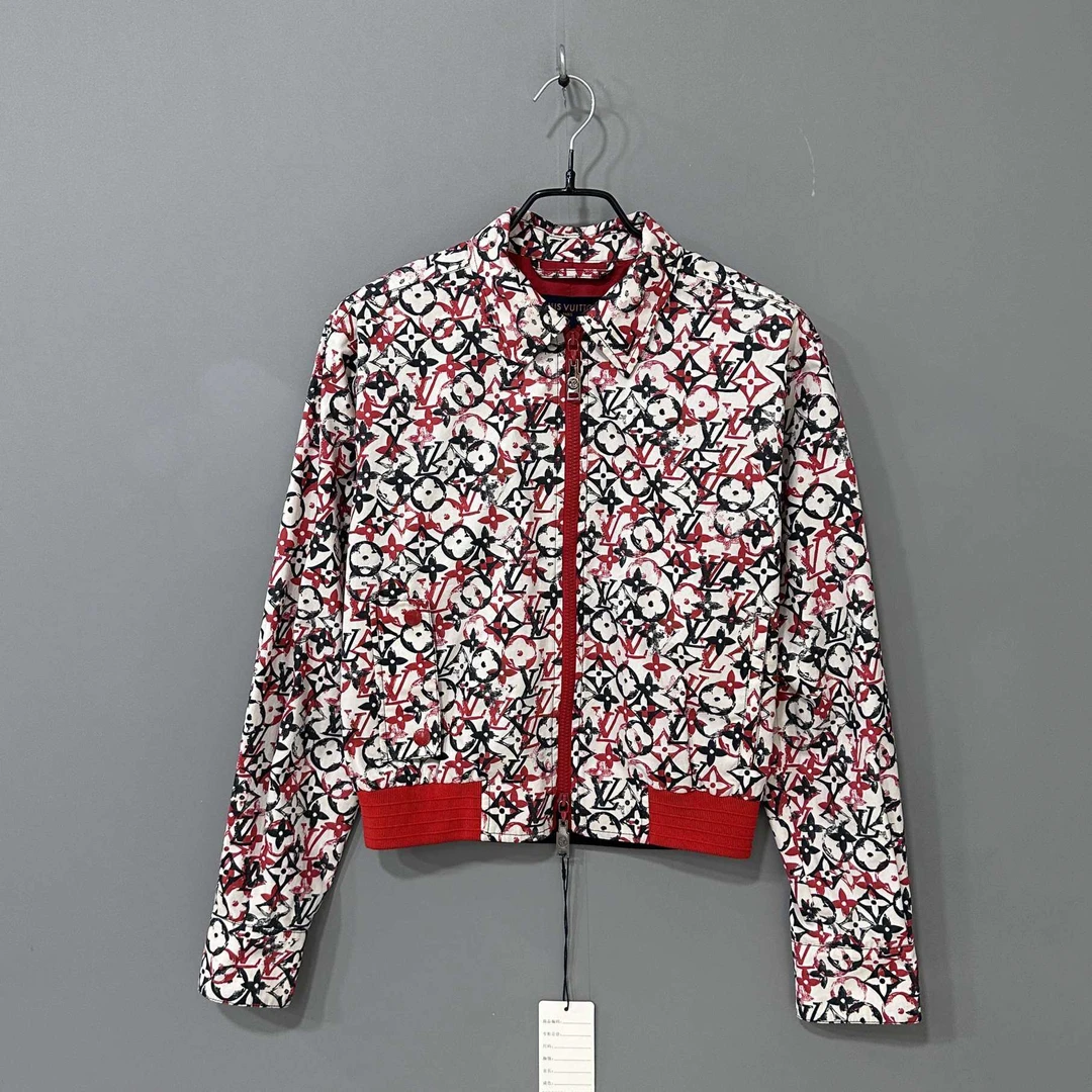 99新 LouisVuitton/路易威登 满印老花外套/99新/36码/33399