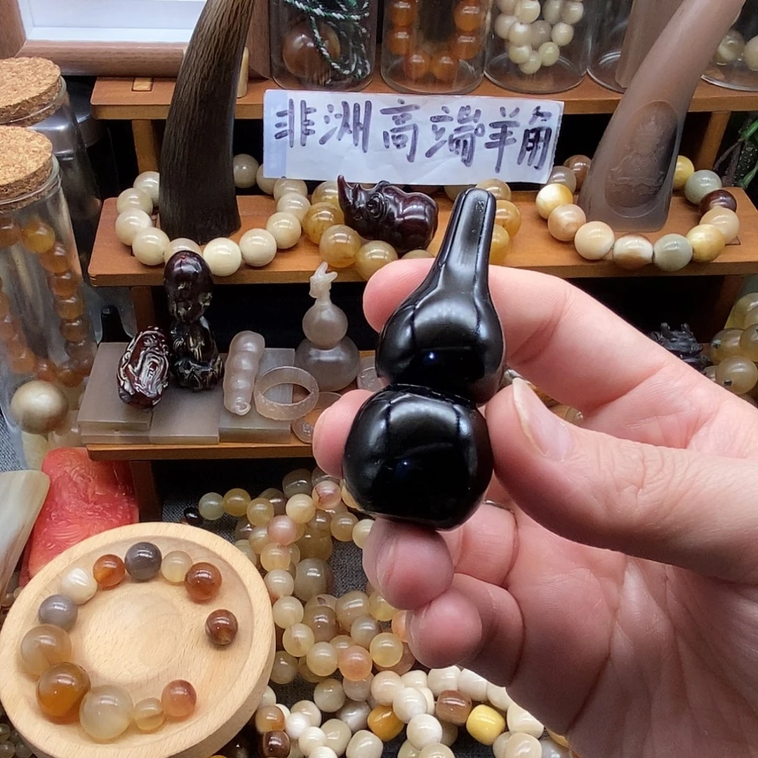 布艺非金属6.3cm非洲黑水牛角手把件项链吊坠