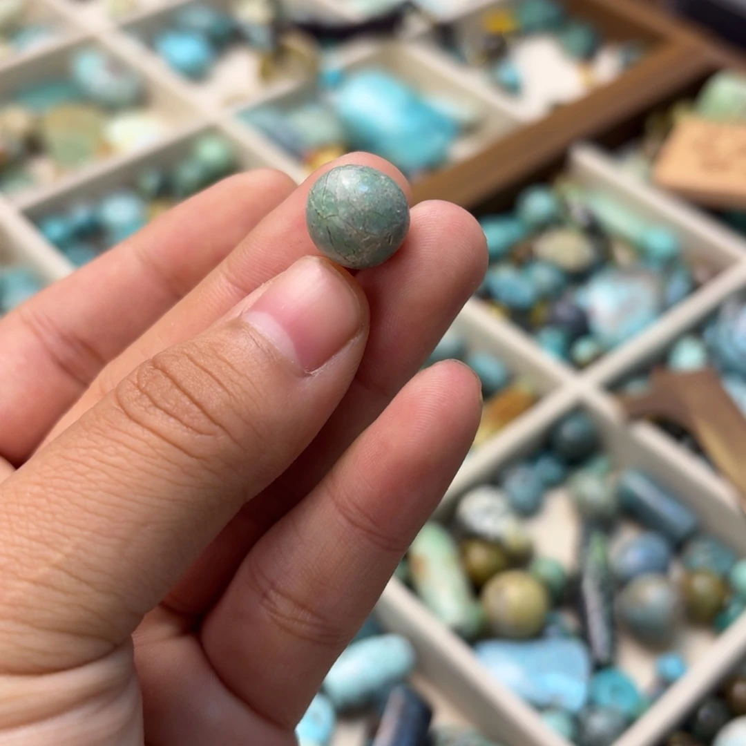 南红玛瑙未镶嵌绿松石