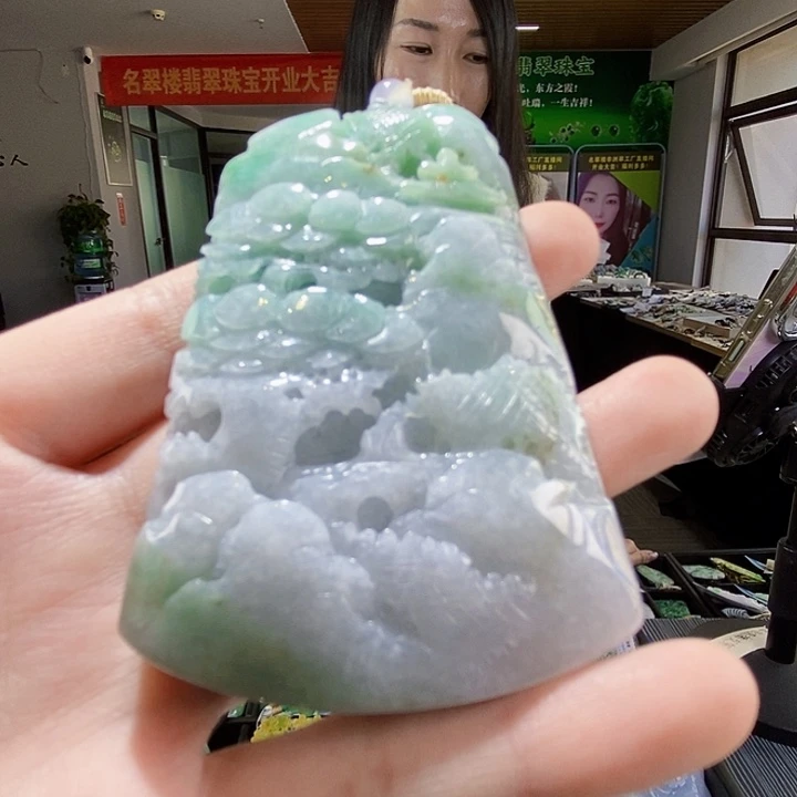 颈饰未镶嵌翡翠翡翠