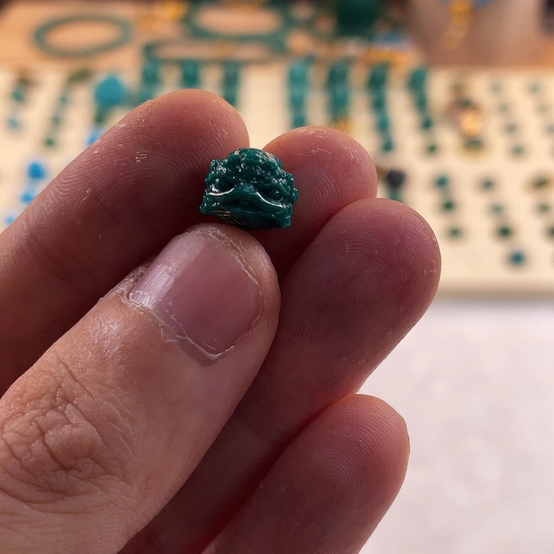 绿松石未镶嵌耳饰