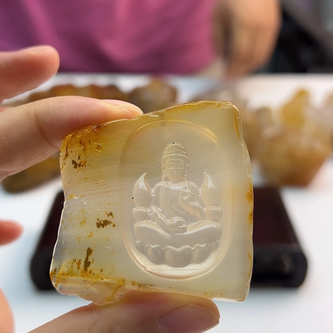 玛瑙/玉髓未镶嵌颈饰