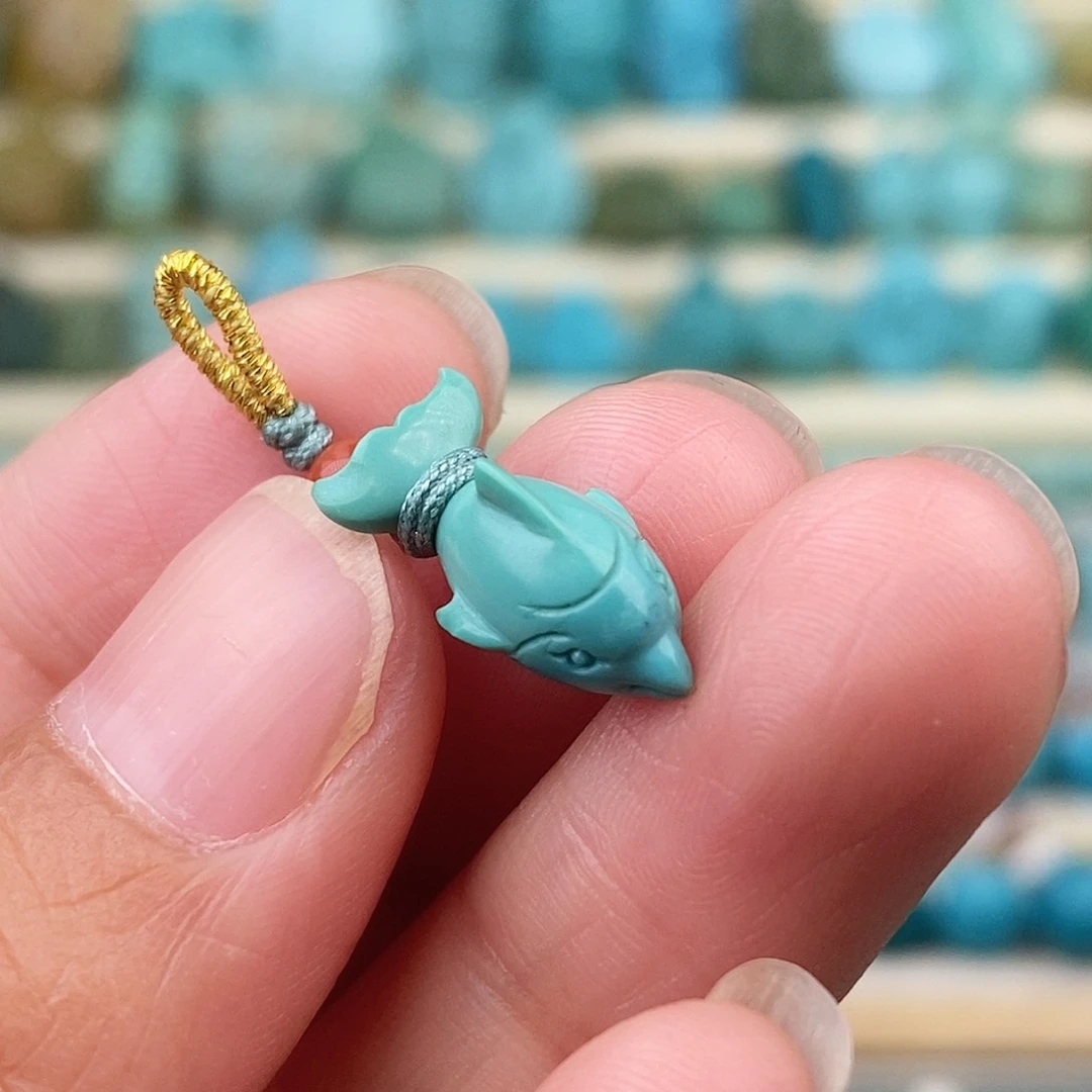 未镶嵌绿松石珠宝奇石