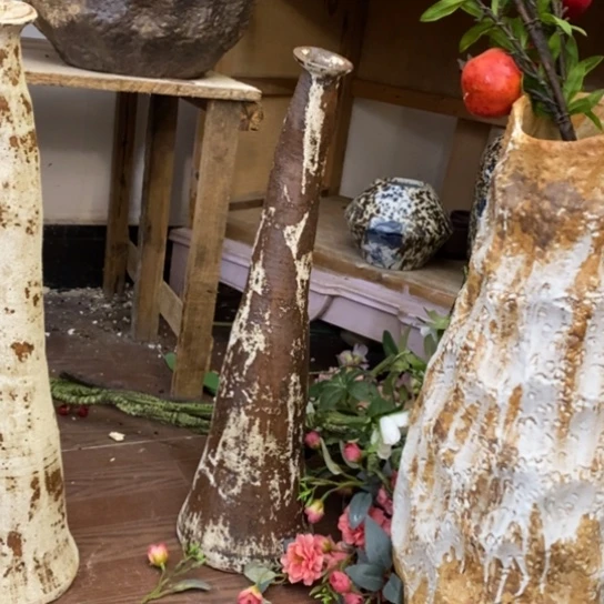 瓶景德镇陶瓷。景德镇陶瓷