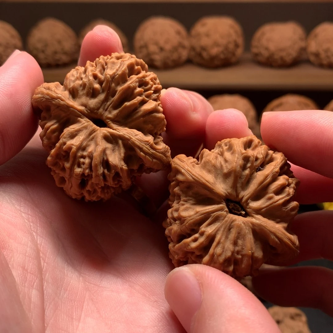 E***r桃核吊坠南疆42全品