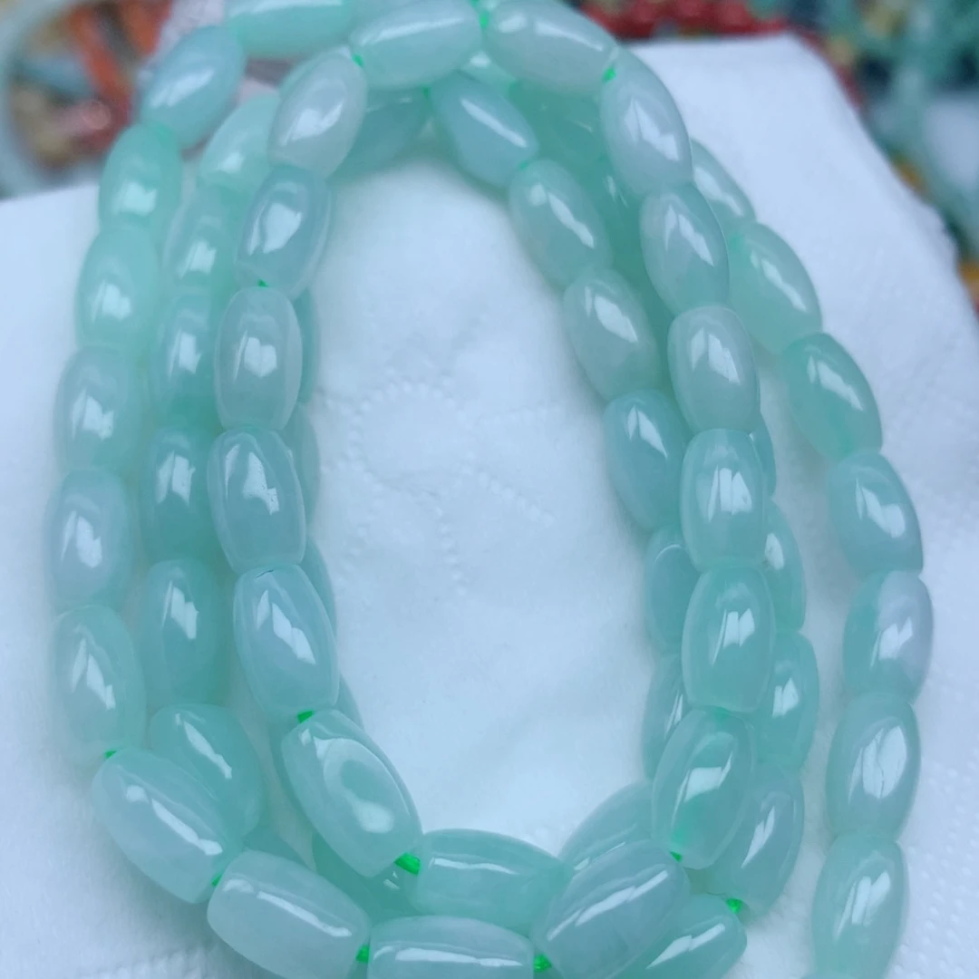 翡翠未镶嵌颈饰01