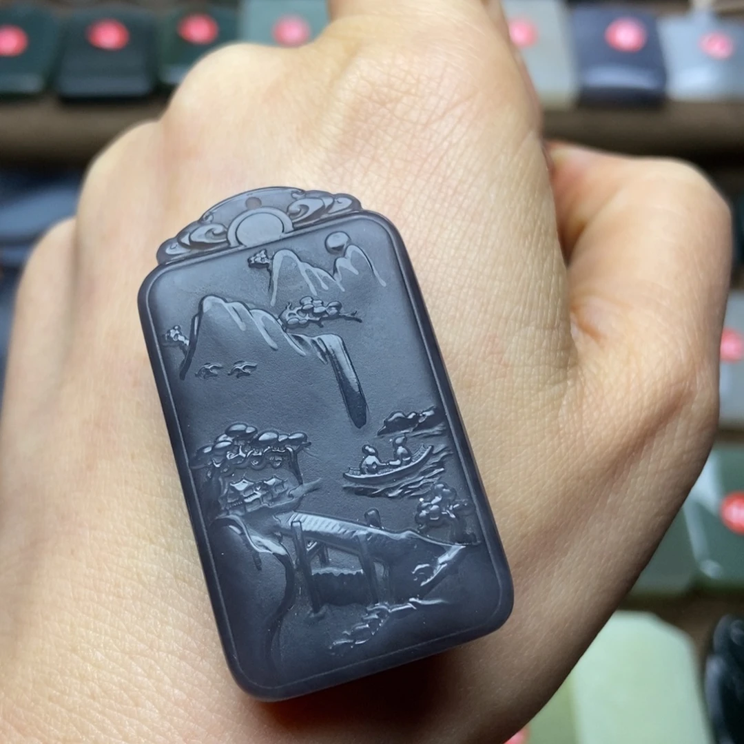 和田玉未镶嵌颈饰