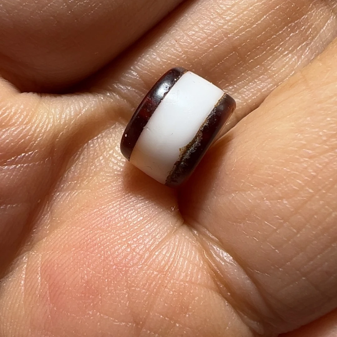 玻璃颈饰墨白藏传出品05