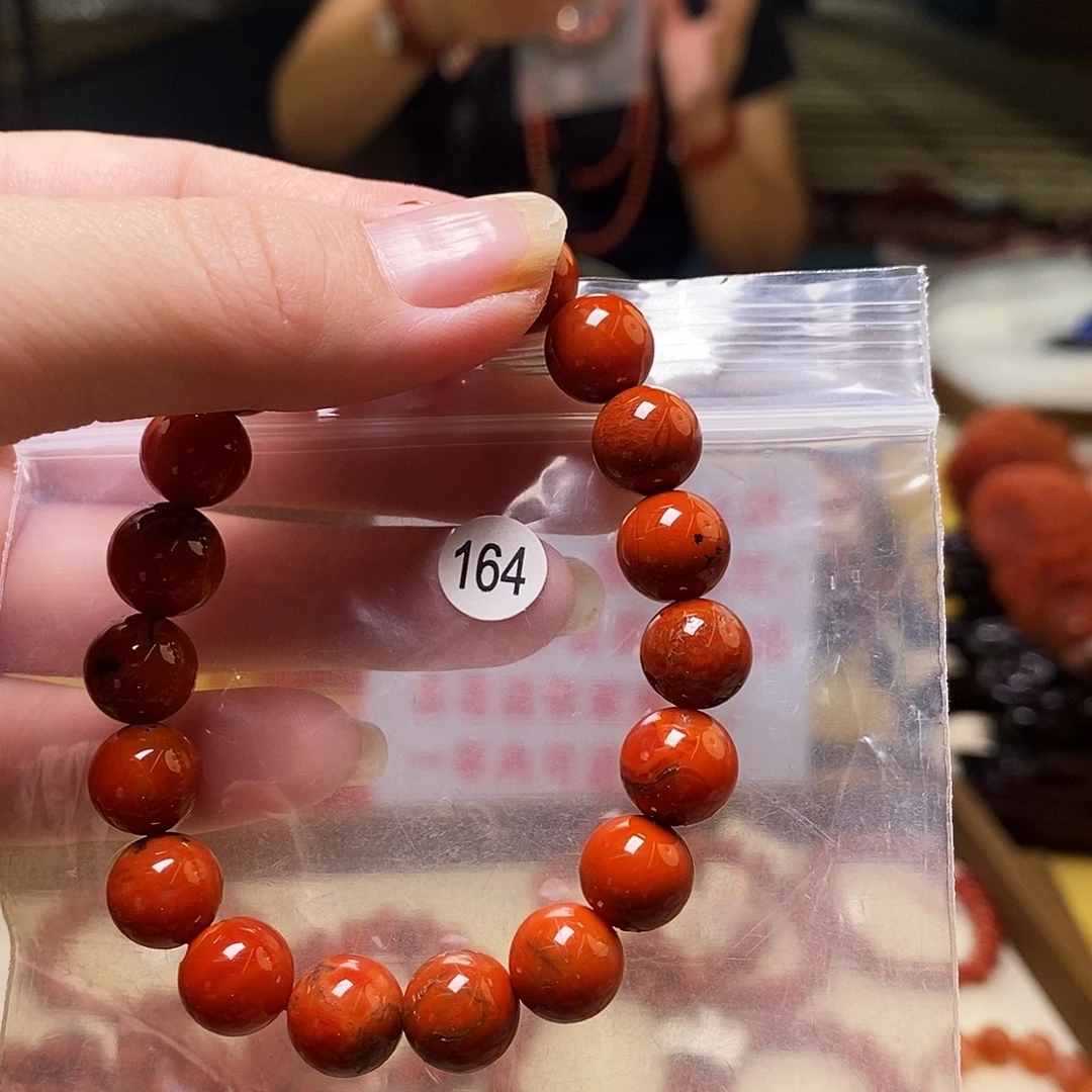 南红玛瑙未镶嵌手链